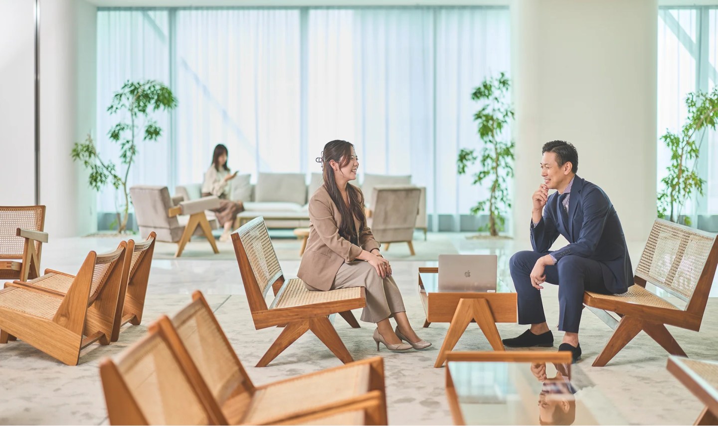 事業部の枠組みを超えた協働で、 大手企業様が直面する採用課題の解決に挑む。